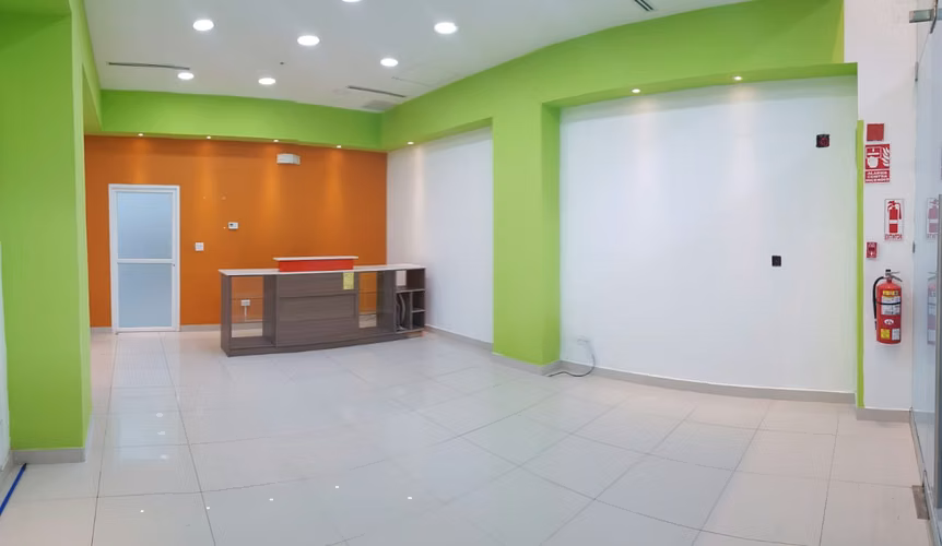 EN VENTA LOCAL PLANTA BAJA 60M2 CON ACABADOS - WESTLAND MALL - ARRAIJÁN