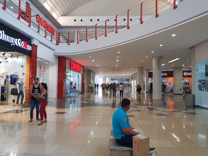 EN VENTA LOCAL PLANTA BAJA 60M2 CON ACABADOS - WESTLAND MALL - ARRAIJÁN