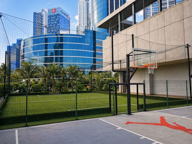 PH The Regent Country Club | Piso alto + vista al mar | 96 m² | $2,300