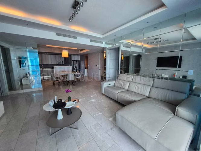 alquilo apartamento amoblado en punta pacifica grand tower OF 26-7320