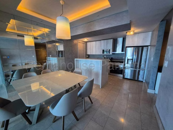 alquilo apartamento amoblado en punta pacifica grand tower OF 26-7320