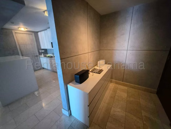 alquilo apartamento amoblado en punta pacifica grand tower OF 26-7320
