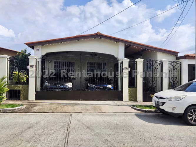 House for Sale in Arraijan MDV26-7340