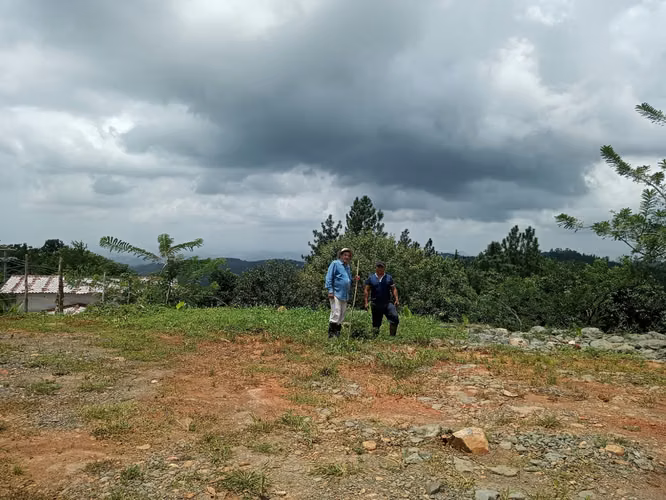 MTRE-RPP-902 SE VENDE 1 HECTÁREA EN LAS CUMBRES