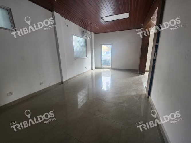 Alquiler de Local Comercial para Showrooms - Imagen 4