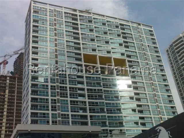 Apartamento en Venta en Avenida Balboa JG