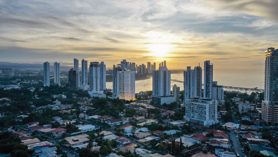 VENDO APARTAMENTOS EN CONSTRUCCION COCO DEL MAR