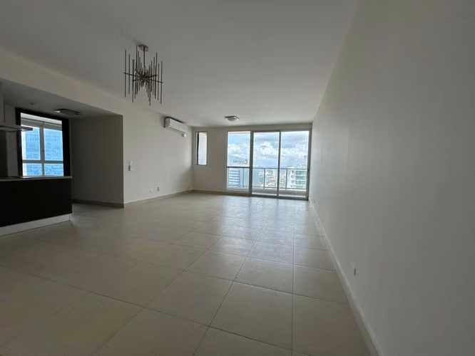 For Sale Pta Pacífica - 124; PH Oceanaire - 124; 1 Recámara - 124; $240,000