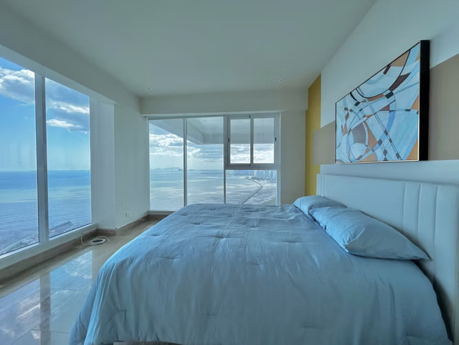Penthouse Dúplex Amoblado en The Regent, Costa del Este – 217 m²