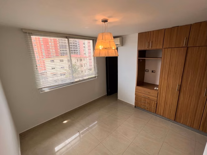 $230,000 EN VILLA DE LAS FUENTES BETANIA VENDO APARTAMENTO DE 3 RECAMARAS DE 182 MTS2 PB - Imagen 10