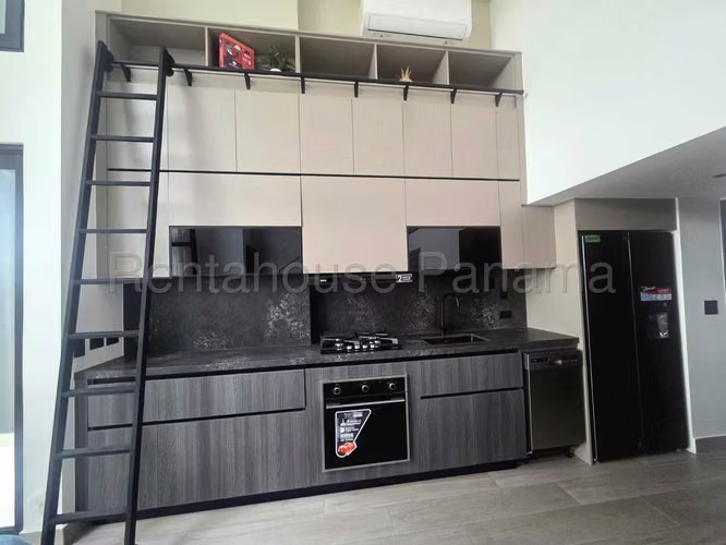 Se Alquila Apartamento en Coco del Mar LA26-7360