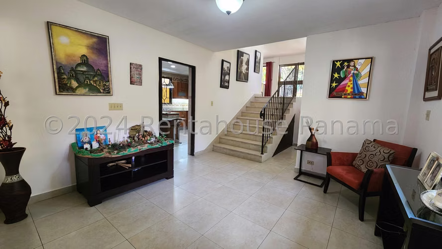 Se Vende Casa en Ancon LA26-7401