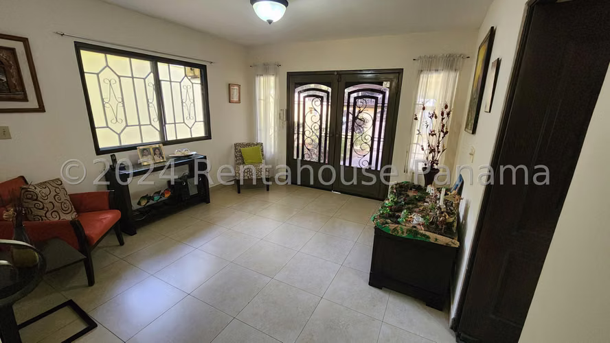 Se Vende Casa en Ancon LA26-7401