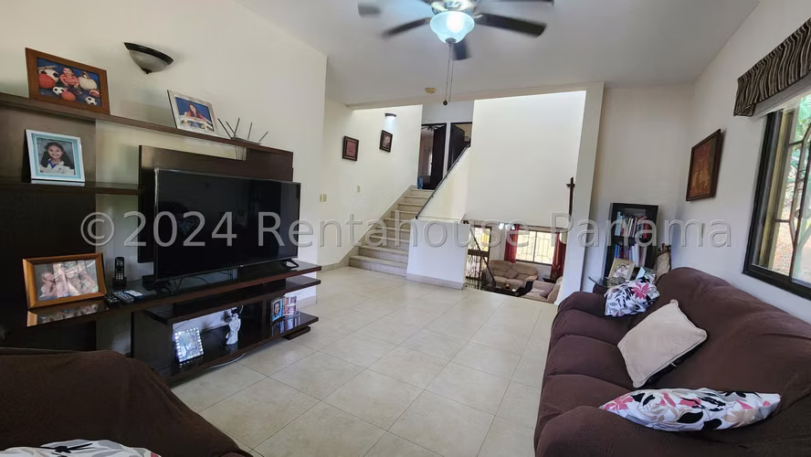 Se Vende Casa en Ancon LA26-7401
