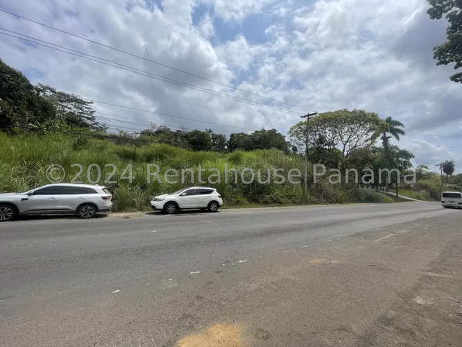 VENTA DE TERRENO EN CHILIBRE CENTRO MCD25-3082