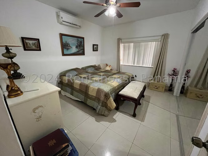 VENTA DE CASA EN LAS CUMBRES MCD24-8942