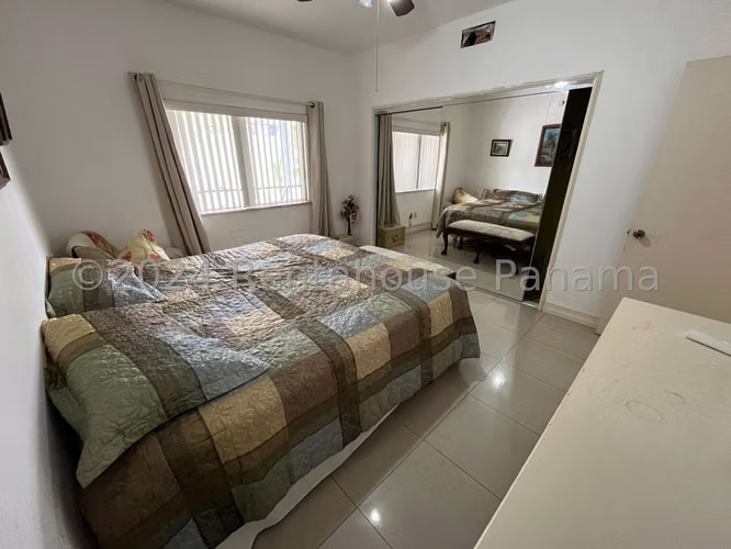 VENTA DE CASA EN LAS CUMBRES MCD24-8942