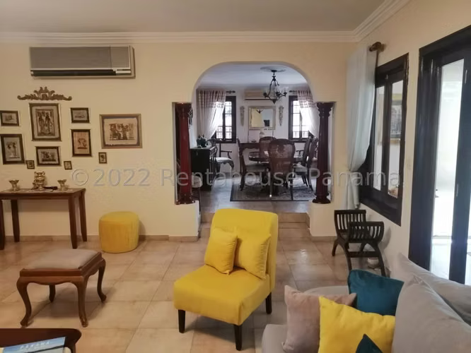 Venta de Casa en la Alameda