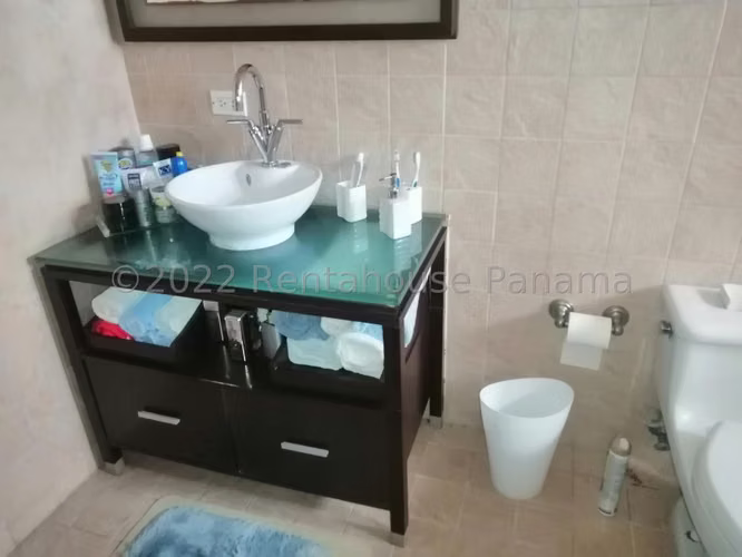 Venta de Casa en la Alameda
