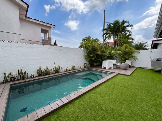 Venta de Casa en Quintas de Versalles