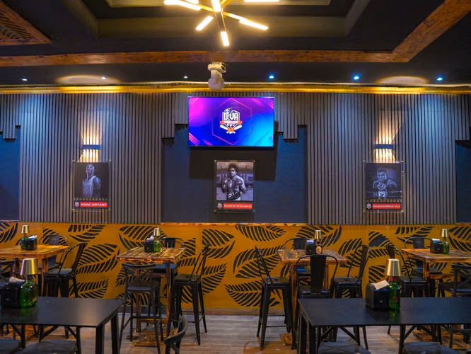 VENTA DE NEGOCIO Y LOCAL COMERCIAL (Calle 50)