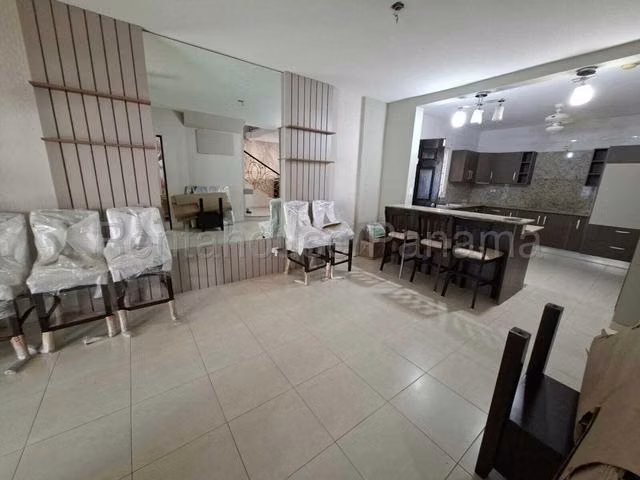 LGU-Venta de casa adosada (modelo ALBERIC) en Costa Sur, Villa Valencia.