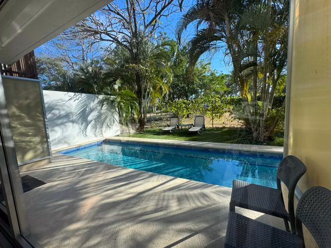 Venta y Alquiler de Apartamento en Coronado con Piscina y Acceso al Golf & Beach Club Resort