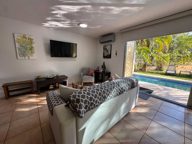 Venta y Alquiler de Apartamento en Coronado con Piscina y Acceso al Golf & Beach Club Resort