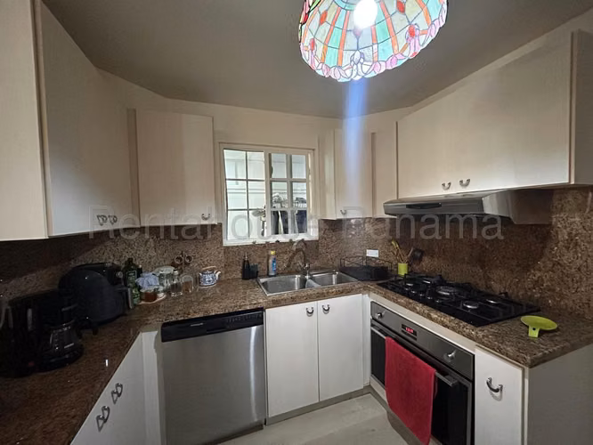 Casa En Venta En Albrook SYH