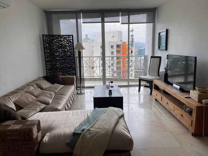 Se Vende Apartamento en Punta Pacifica YDU