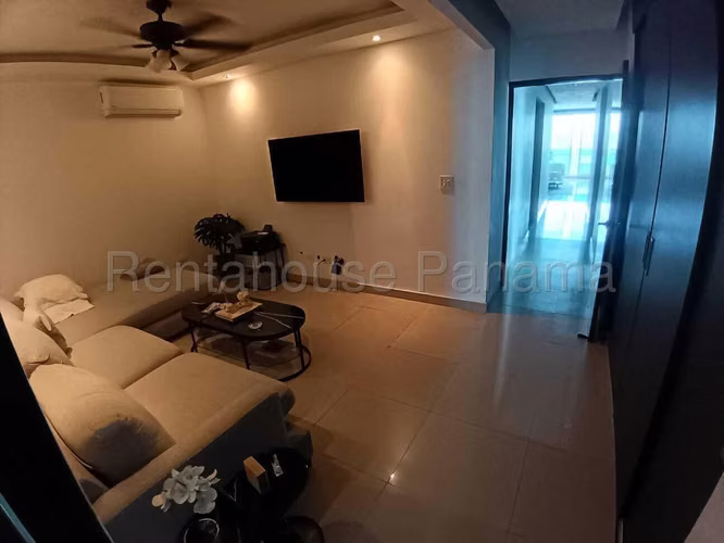 Se Vende Apartamento en San Francisco YDU