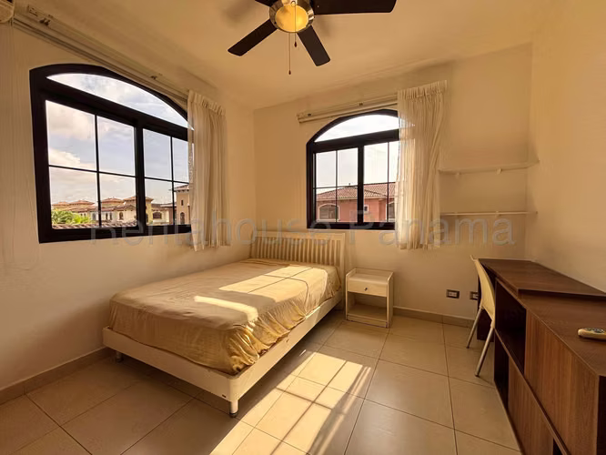 Se Vende Casa en Costa Sur YDU