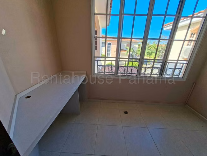 Venta de Amplia Casa en Costa Sur Villa Valencia Mts2: 275.78PD - Imagen 10