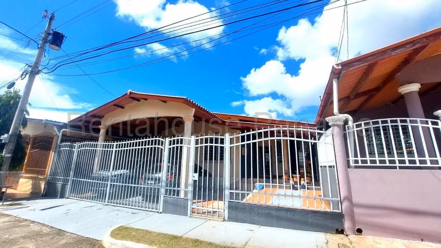 House for Sale in Brisas Del Golf JG
