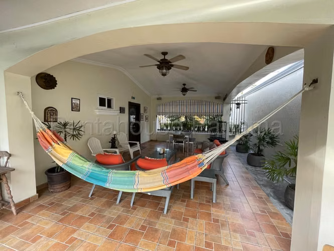Casa En Venta En Ancón SYH