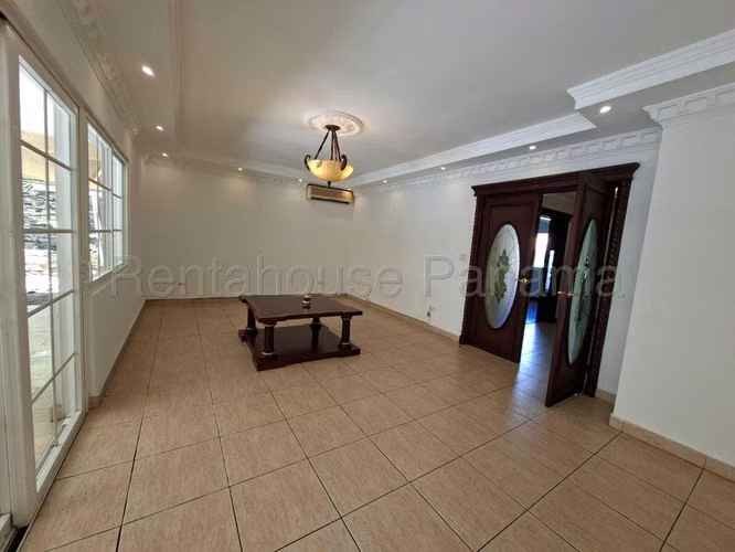 Casa En Venta En Costa del Este SYH