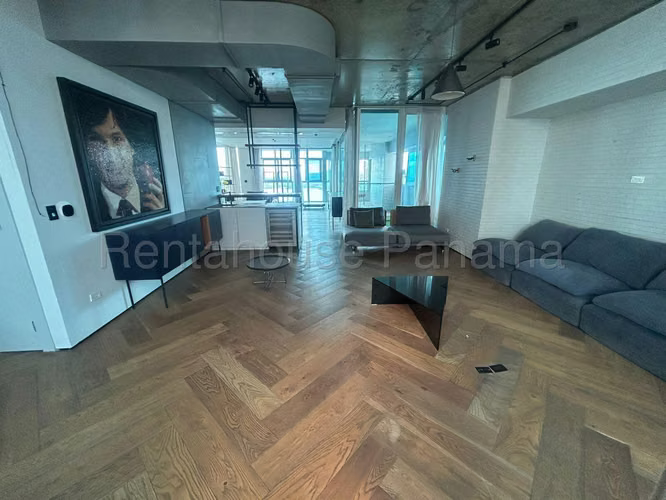 Apartamento Dúplex En Venta En Punta Pacífica SYH