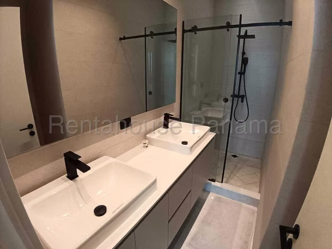 alquilo apartamento amoblado en paitilla aquapoint OF 26-7337