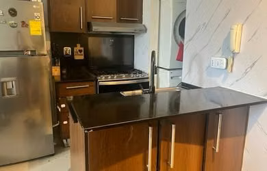PUEBLO NUEVO / APARTAMENTO EN ALQUILER / SEMIAMOBLADO/