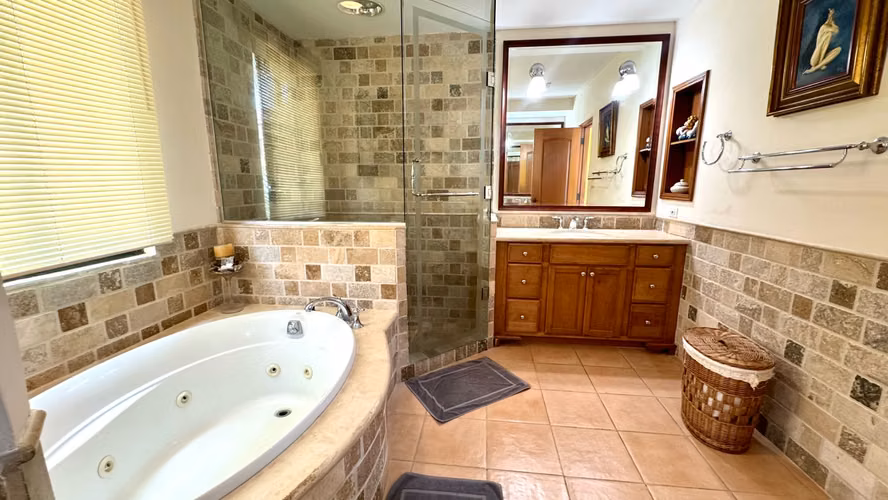 Bristol Residences, Buenaventura