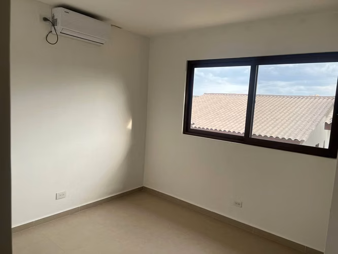 Casa en venta en Brisas del Golf Club del Golf