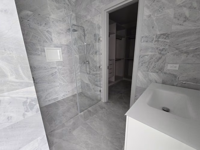 Viva en las Alturas: Penthouses con Vista Privilegiada en Santa María 251 mts2