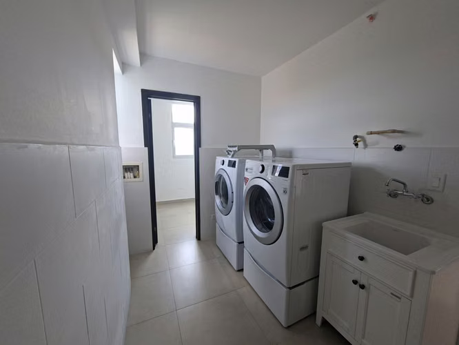 Lujoso Apartamento en PH Country Heights | Altos de Panamá | 218 m² - Imagen 11