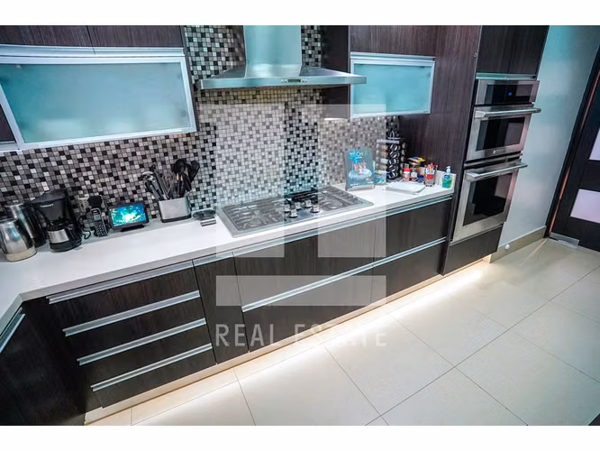 Penthouse en Vision Tower, Coco del mar - Imagen 3