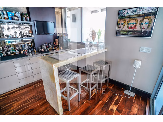 Penthouse en Vision Tower, Coco del mar - Imagen 8