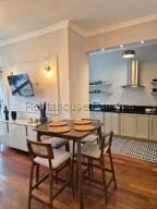 Alquiler de Apartamento con 97m2 en Obarrio PH Devono 26-7449SR
