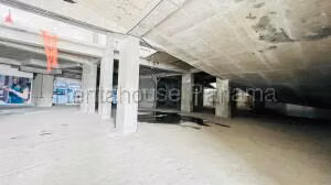Venta de Local Comercial con 31m2 en Avenida Balboa PH The Sands 25-4611SR