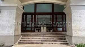 Venta de Apartamento con 295m2 en Punta Pacifica PH Pacific Point 26-5354SR