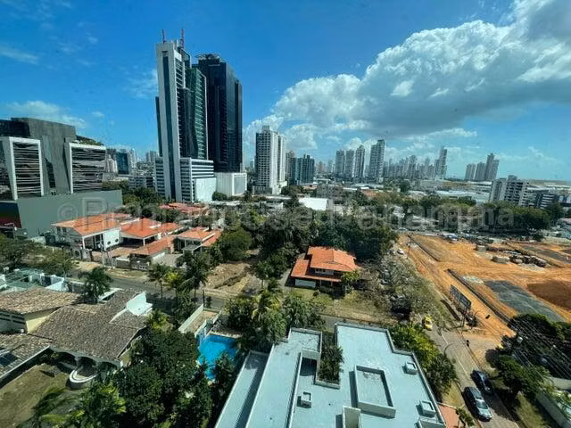 VENTA DE OFICINA EN OBARRIO MCD25-6225