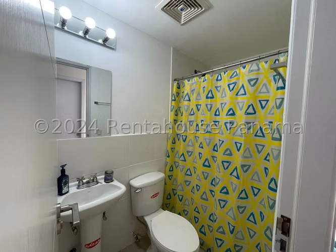 VENTA DE APARTAMENTO EN 12 DE OCTUBRE MCD25-2508